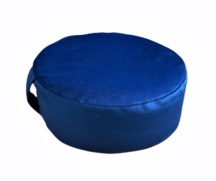 granatowa poduszka do jogi